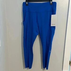 New with tags Lululemon Blue Fast and Free HR Tight 25”